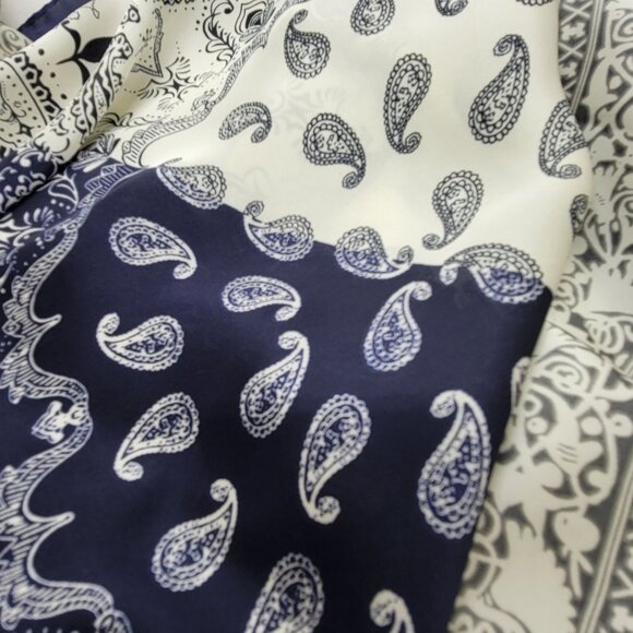 ✨Luxury Elegant Women Square Silky Soft Scarf Head Top hijab Navy Floral Paisley - Picture 3 of 5